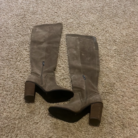 Vince Camuto Madolee Over the Knee Boots size 10M worn once - Picture 6 of 6